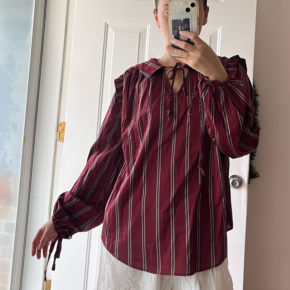 Women's Burgundy Striped Top Size Small